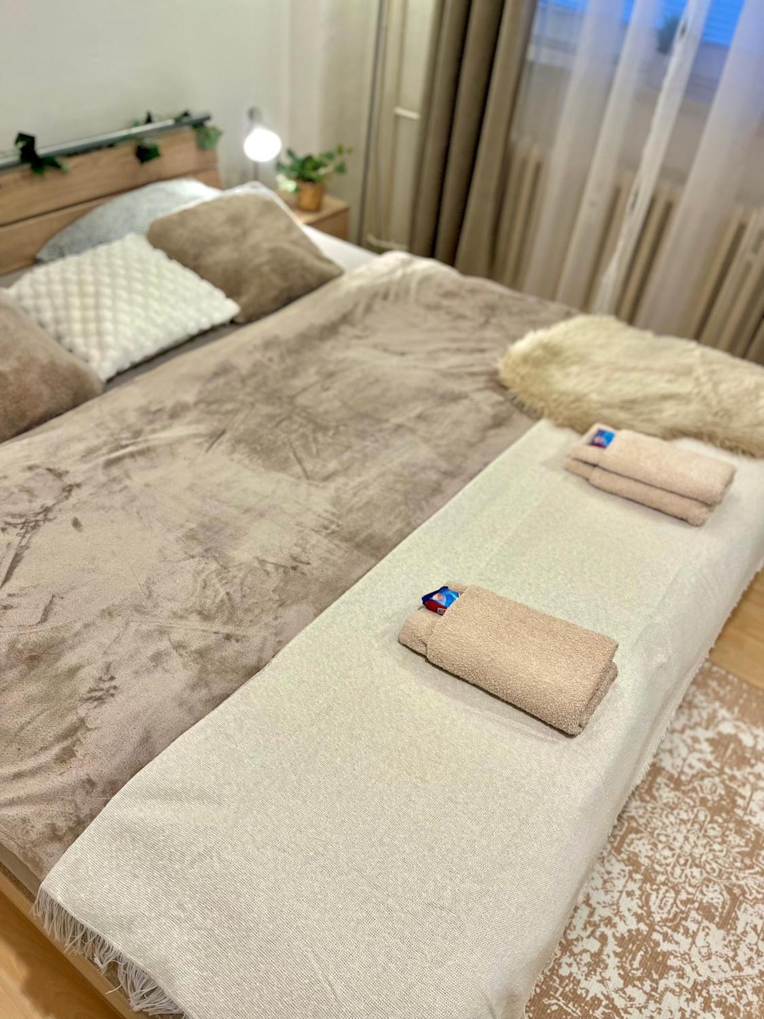 Apartment Simona - Old Town Μπρατισλάβα Εξωτερικό φωτογραφία